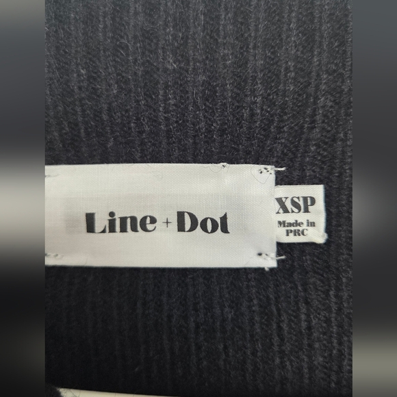 Line & Dot Black Mock Neck Sz Xsmall  Puff Sleeve Viscose Blend Sweater Blosue - Picture 3 of 11